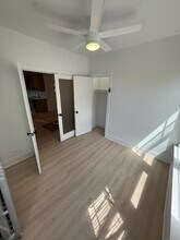 6971 N Bell Ave in Chicago, IL - Building Photo - Building Photo