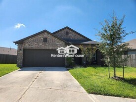 411 Alaska Cedar Dr in Crosby, TX - Building Photo