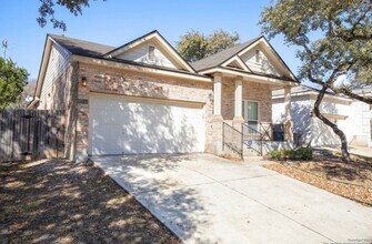 8711 Eagle Peak in Helotes, TX - Building Photo - Building Photo
