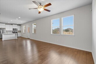 3801 Soft Shore Ln in Pflugerville, TX - Building Photo - Building Photo