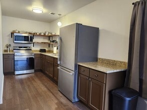 75 Thomas Dr in Chickamauga, GA - Building Photo - Building Photo