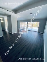 3125 Stafford Ln in Florissant, MO - Building Photo - Building Photo