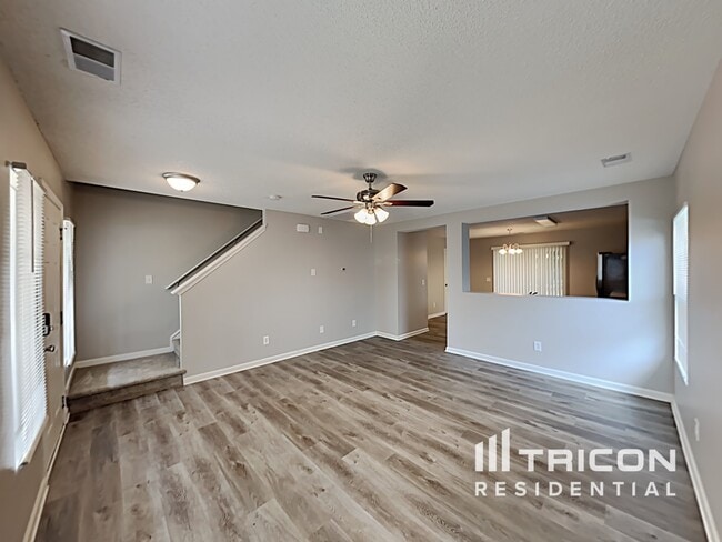 812 Spears Dr in Elgin, SC - Building Photo - Building Photo
