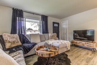 345 S Fenway St in Casper, WY - Building Photo - Building Photo