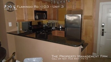 230 E Flamingo Rd-Unit -Unit 3 in Las Vegas, NV - Building Photo - Building Photo