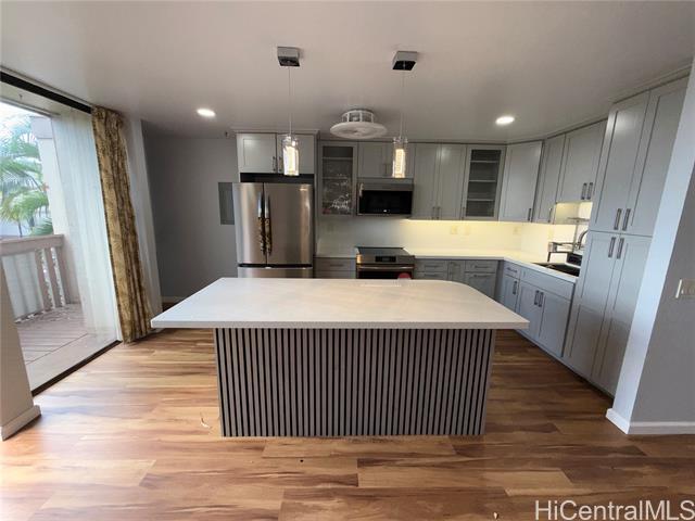 property at 84-757-757 Kiana Pl