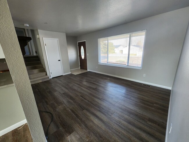 366 Berwick Ave in Firestone, CO - Building Photo - Building Photo