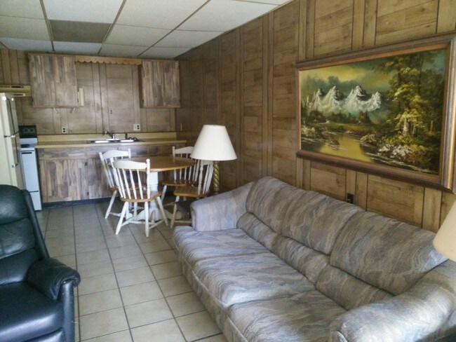 315 Gaiety Ln in San Antonio, TX - Foto de edificio - Building Photo