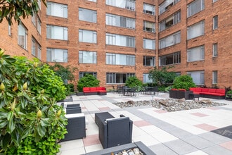 Connecticut Park Apartments in Washington, DC - Foto de edificio - Other