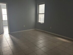 482 Avon Ave in Newark, NJ - Building Photo - Building Photo