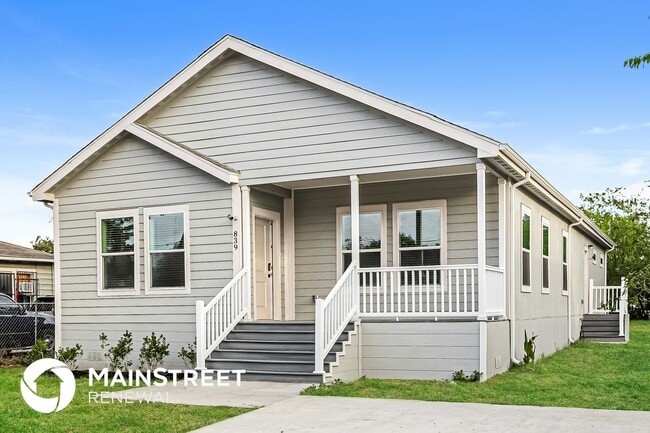 839 Perez St in San Antonio, TX - Building Photo - Building Photo