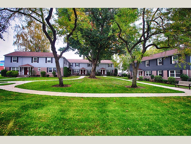 Cedar Hills Townhomes