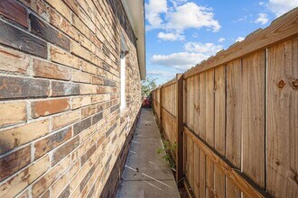 2023 Four Mile Ln in Charleston, SC - Building Photo - Building Photo