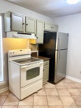 313 Rue Louis XIV in Lafayette, LA - Building Photo - Building Photo
