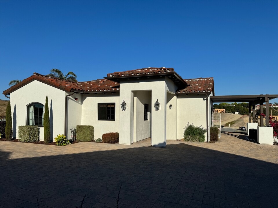 480 Del Mar in Arroyo Grande, CA - Building Photo