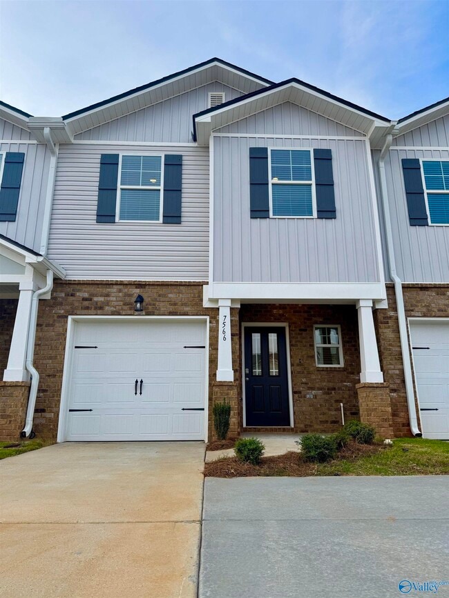 property at 7566 Discovery Pt Dr NW