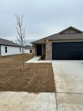 8213 Eastwood Creek Dr in North Little Rock, AR - Building Photo - Building Photo