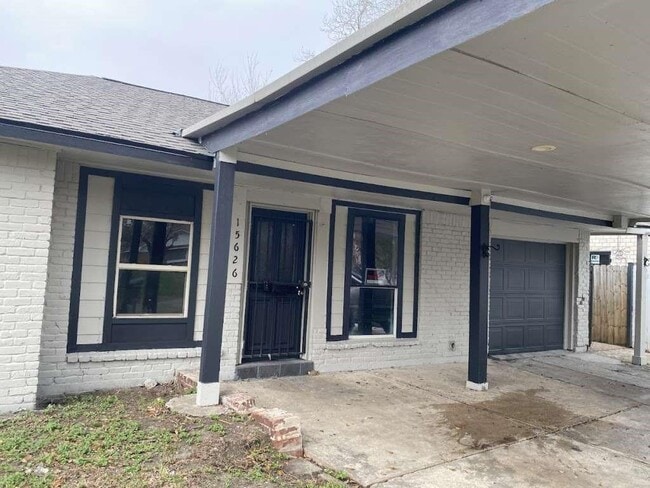 property at 15626 Corsair Rd