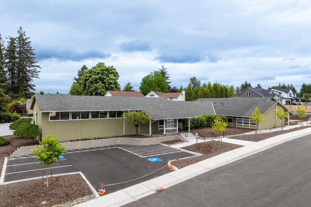 Alderwood Grove in Lynnwood, WA - Foto de edificio