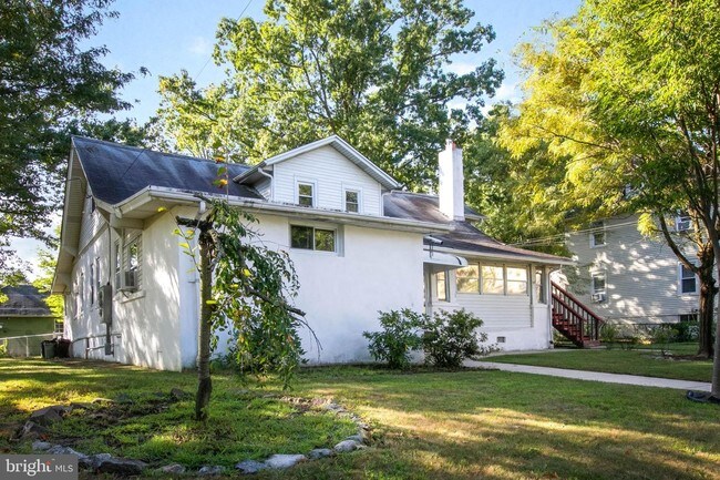 20 E Merchant St-Unit -B in Audubon, NJ - Building Photo - Building Photo