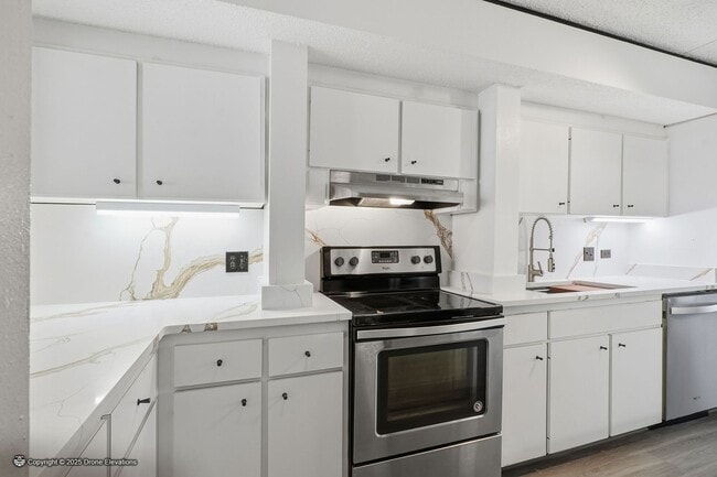 property at 511 Avenue B NW