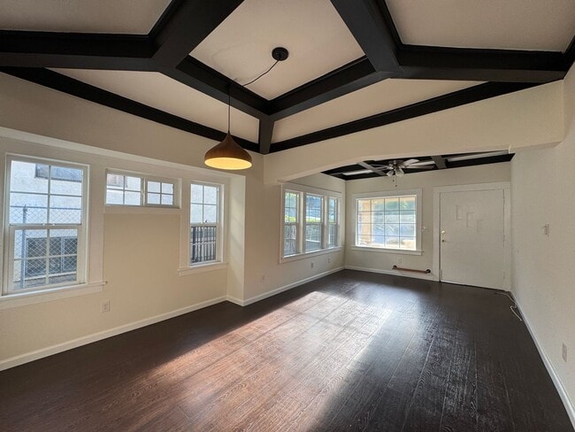 2507 W Ave 34 in Los Angeles, CA - Building Photo - Building Photo