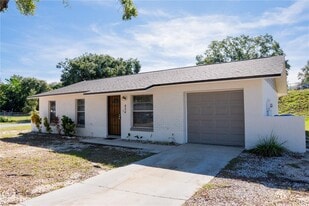 434 W 17th St in Apopka, FL - Building Photo