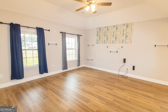 705 Fescue Dr in Statesboro, GA - Building Photo - Building Photo