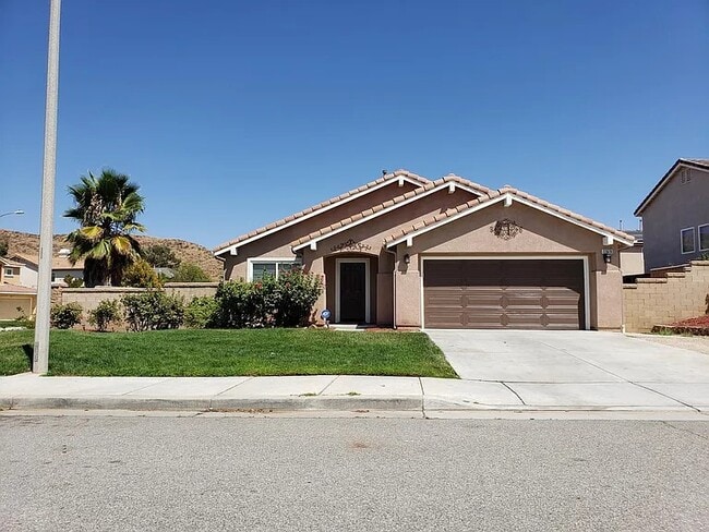 property at 27670 Hollyoak Way