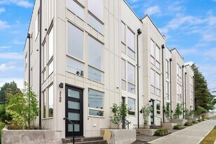 3112 NE 55th St in Seattle, WA - Building Photo