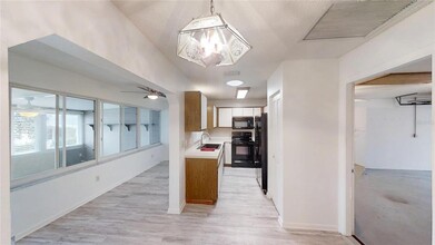 9286 SW 89th Court Rd in Ocala, FL - Building Photo - Building Photo