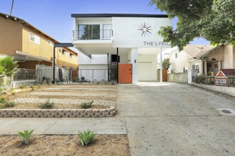 146 N Vendome St in Los Angeles, CA - Building Photo - Building Photo