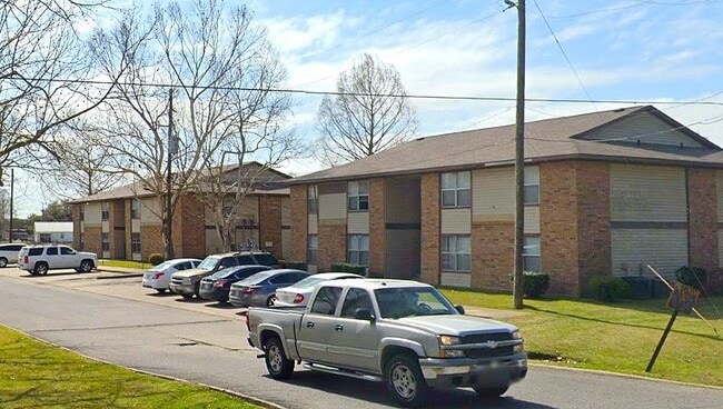 property at 114 Acadian Pl