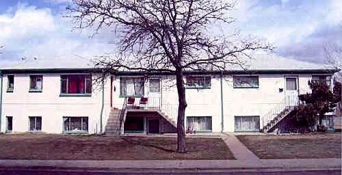 East 25th Avenue Apartments in Aurora, CO - Building Photo