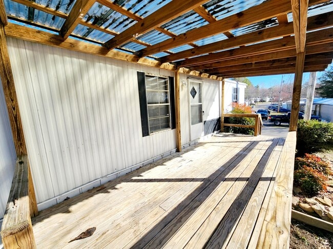 2729 Forest Edge Way in Knoxville, TN - Building Photo - Building Photo