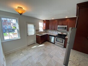 205 E Susquehanna Ave in Towson, MD - Building Photo - Building Photo