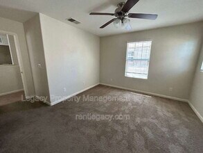 1208 Impressionist Loop in Roseville, CA - Building Photo - Building Photo