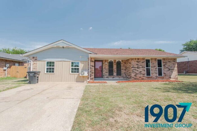 property at 1005 SE 9th St