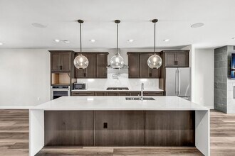 7463 Backett Wood Ter in McLean, VA - Building Photo - Building Photo