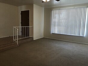 2107 E Yale Dr in Tempe, AZ - Building Photo - Building Photo