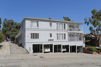 540 LANDFAIR AVE in Los Angeles, CA - Building Photo - Building Photo