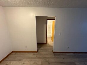 1112 W Main St in Troy, OH - Building Photo - Building Photo