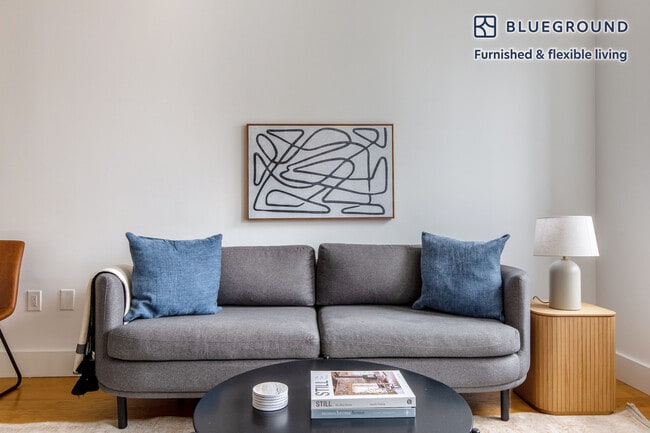 63 Wall St, Unit FL31-ID1340 in New York, NY - Foto de edificio - Building Photo