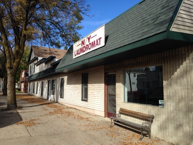 224 Main St E in Norwood Young America, MN - Building Photo