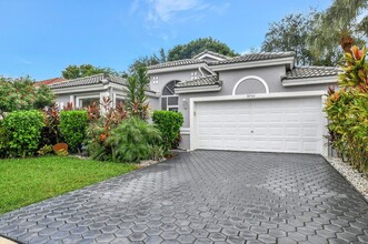 9750 Arbor View Dr S in Boynton Beach, FL - Building Photo - Building Photo