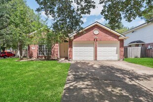 5827 Willow Park Dr in Richmond, TX - Building Photo