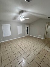 16386 Absalom St in Foley, AL - Foto de edificio - Building Photo