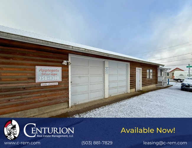 property at 902 E Applegate