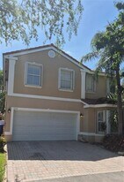 1810 Sweetbay Way in Hollywood, FL - Building Photo