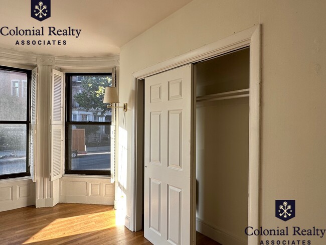 529 Beacon St in Boston, MA - Building Photo - Building Photo